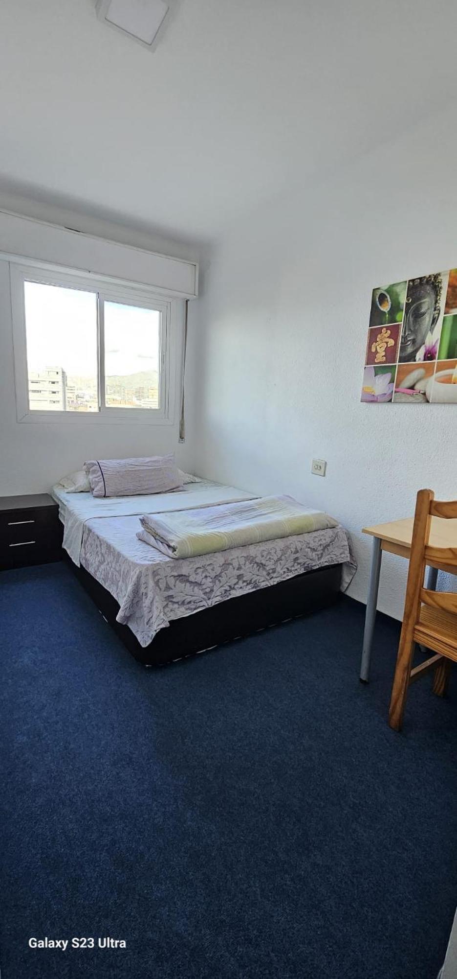 Habitacion Privada Centro Malaga Cerca Tren Maria Zambrano Y Playa Muy Buena Conexion Wifi Szoba fotó