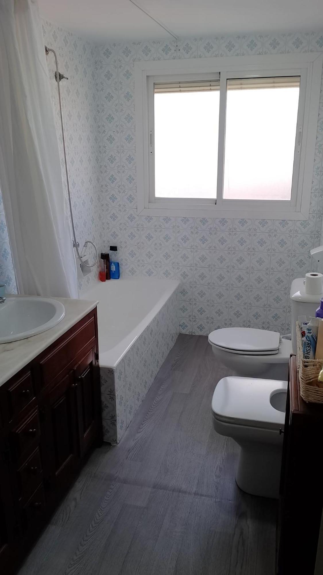 Habitacion Privada Centro Malaga Cerca Tren Maria Zambrano Y Playa Muy Buena Conexion Wifi Szoba fotó