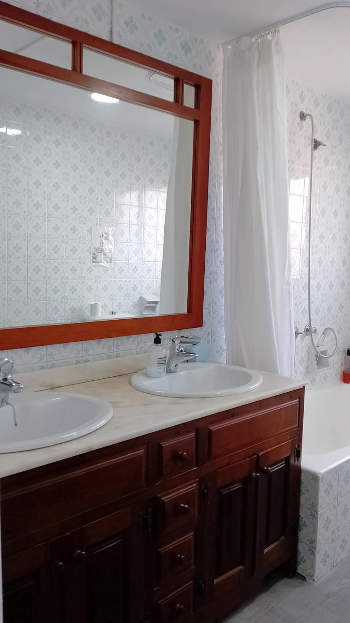 Habitacion Privada Centro Malaga Cerca Tren Maria Zambrano Y Playa Muy Buena Conexion Wifi Kültér fotó