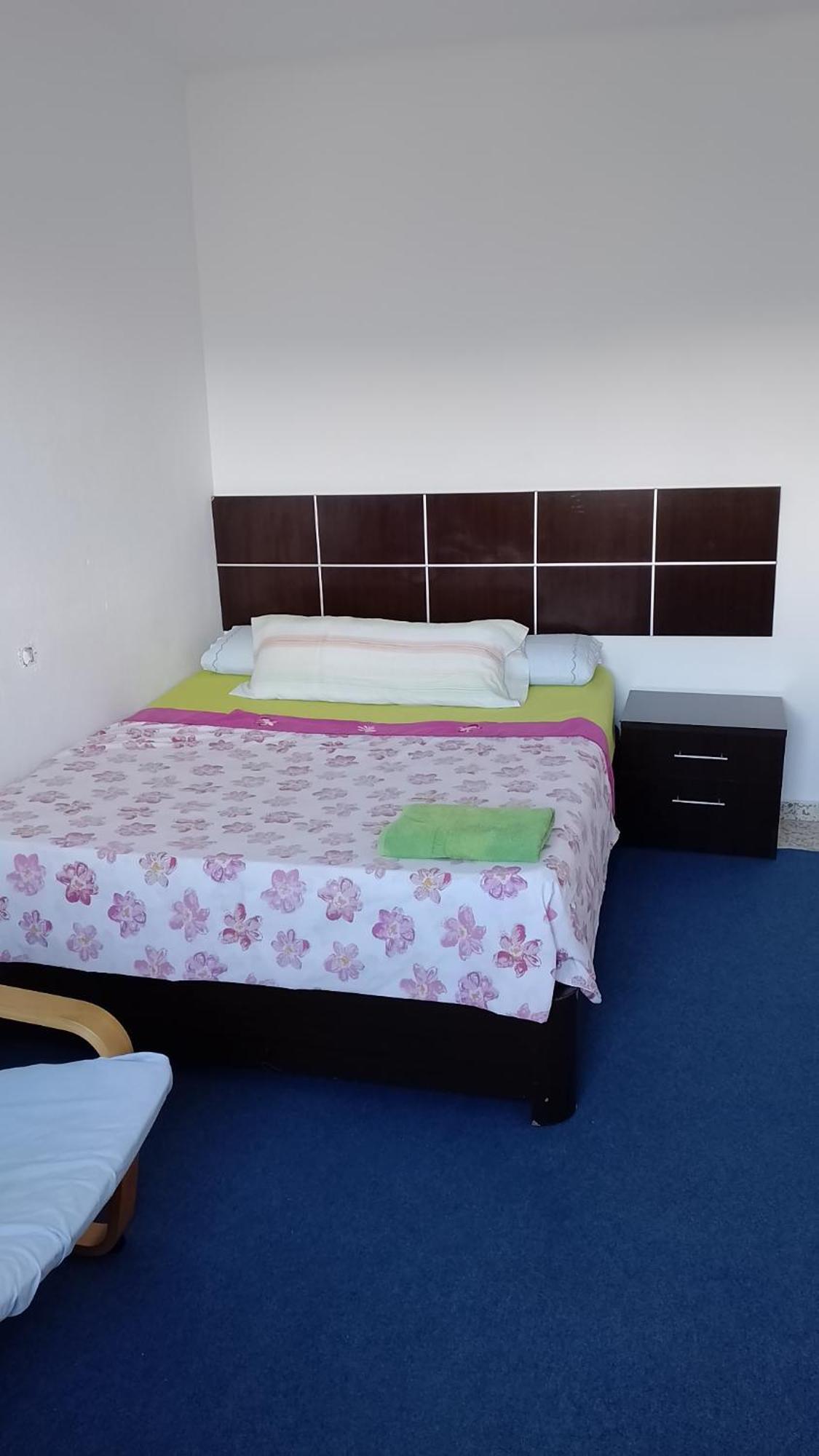 Habitacion Privada Centro Malaga Cerca Tren Maria Zambrano Y Playa Muy Buena Conexion Wifi Kültér fotó