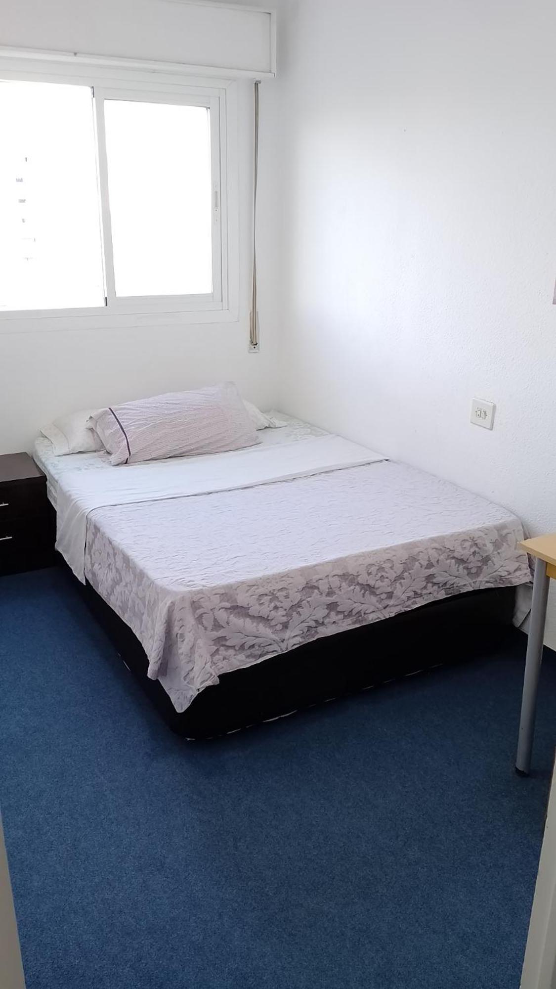 Habitacion Privada Centro Malaga Cerca Tren Maria Zambrano Y Playa Muy Buena Conexion Wifi Kültér fotó