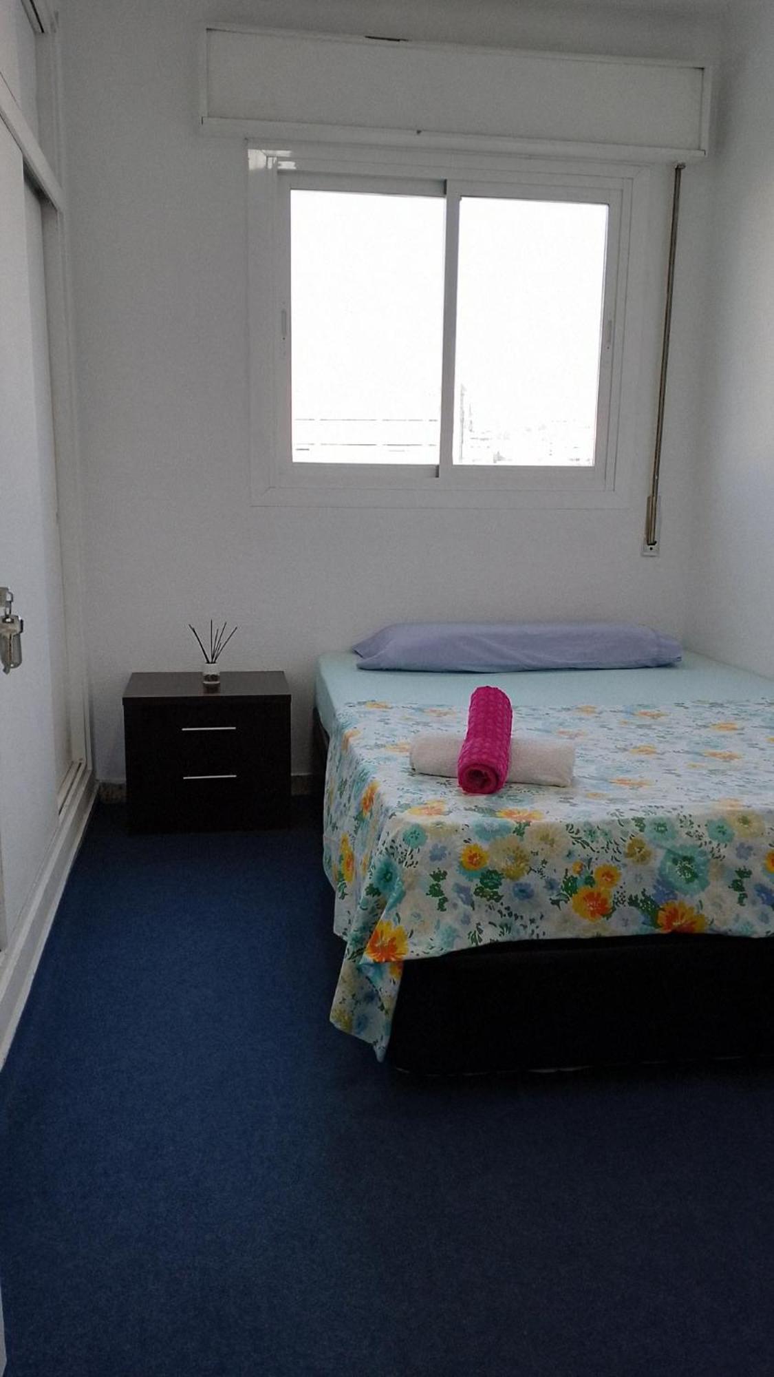 Habitacion Privada Centro Malaga Cerca Tren Maria Zambrano Y Playa Muy Buena Conexion Wifi Kültér fotó